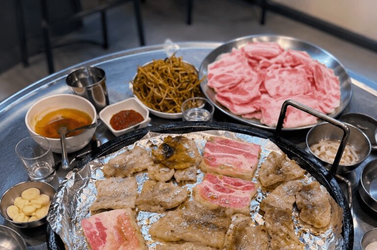 Korean samgyeopsal BBQ table at Hando restaurant in Jongno Seoul