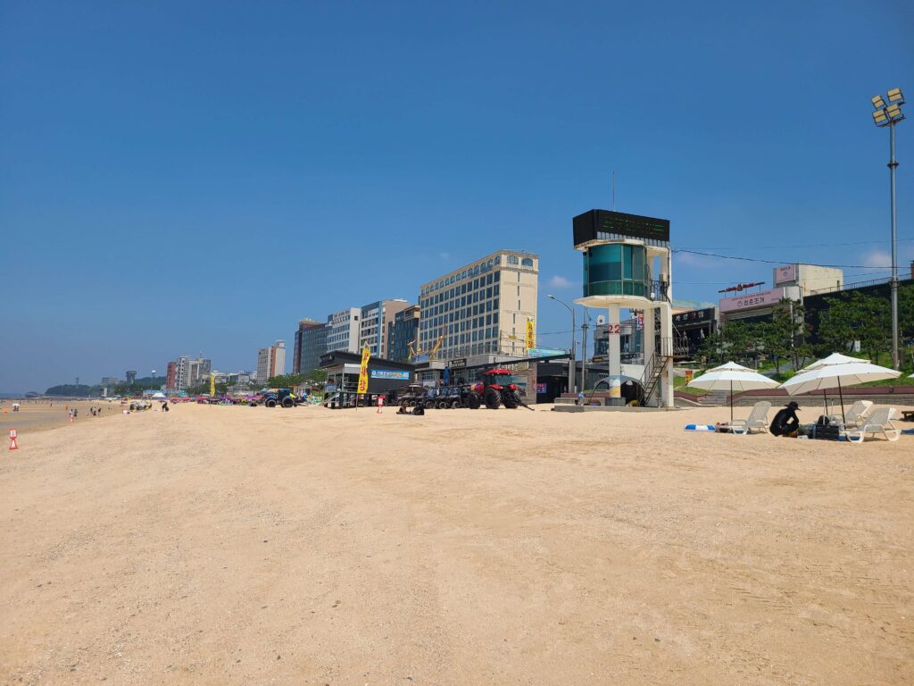 Wide sandy beach and beachfront area at Daecheon Beach in Boryeong, Korea