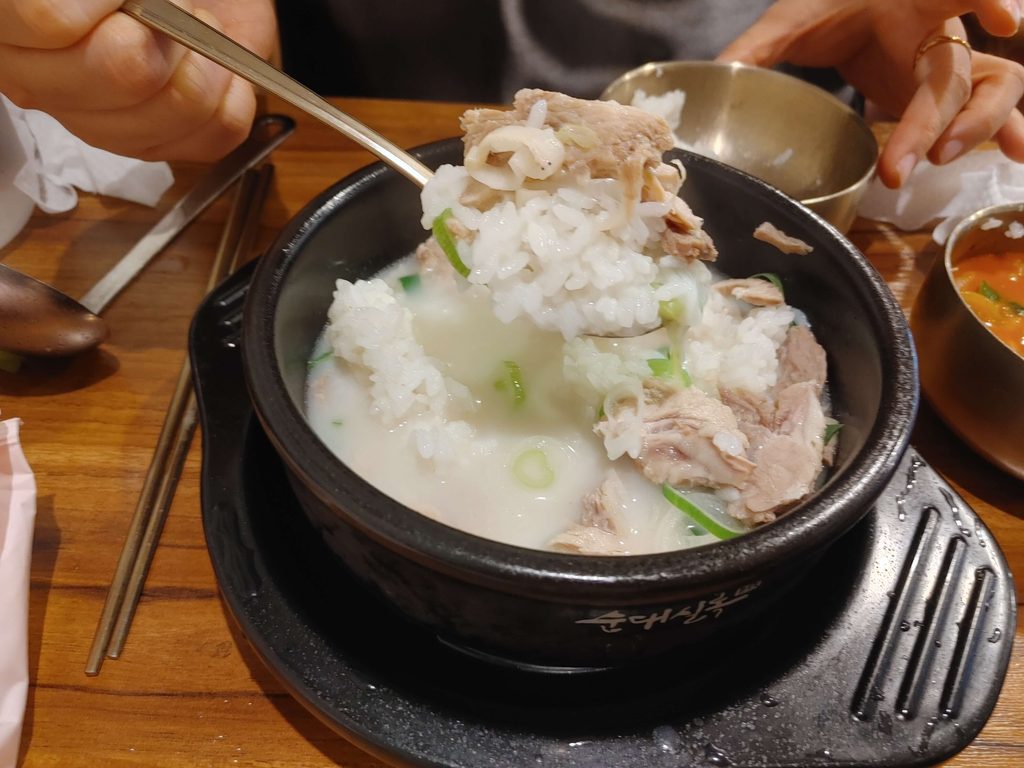 Lean pork sundae soup with rice at Sundae Silrok Jonggak
