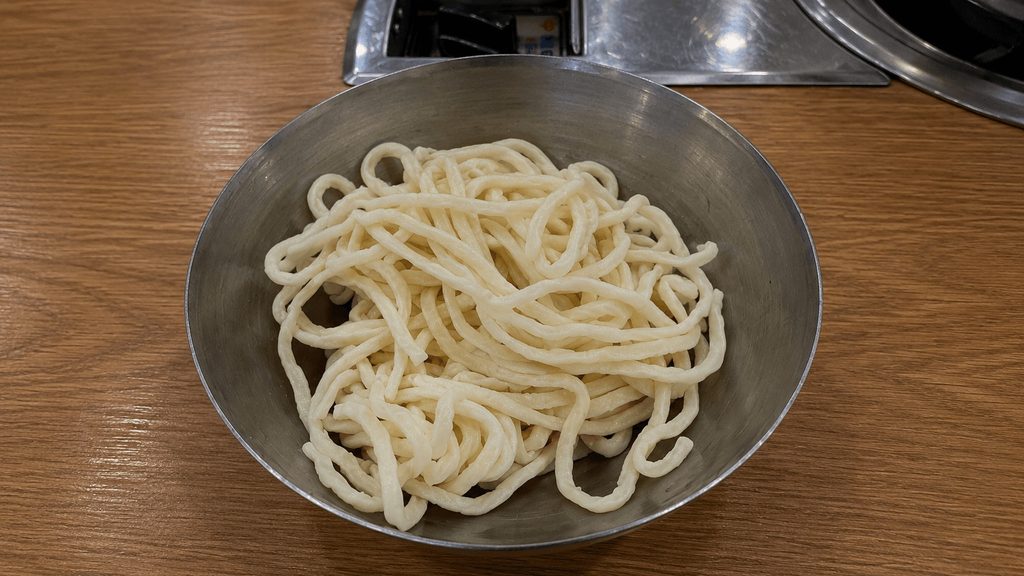 Fresh kalguksu noodles at Hyodam Myeongdong